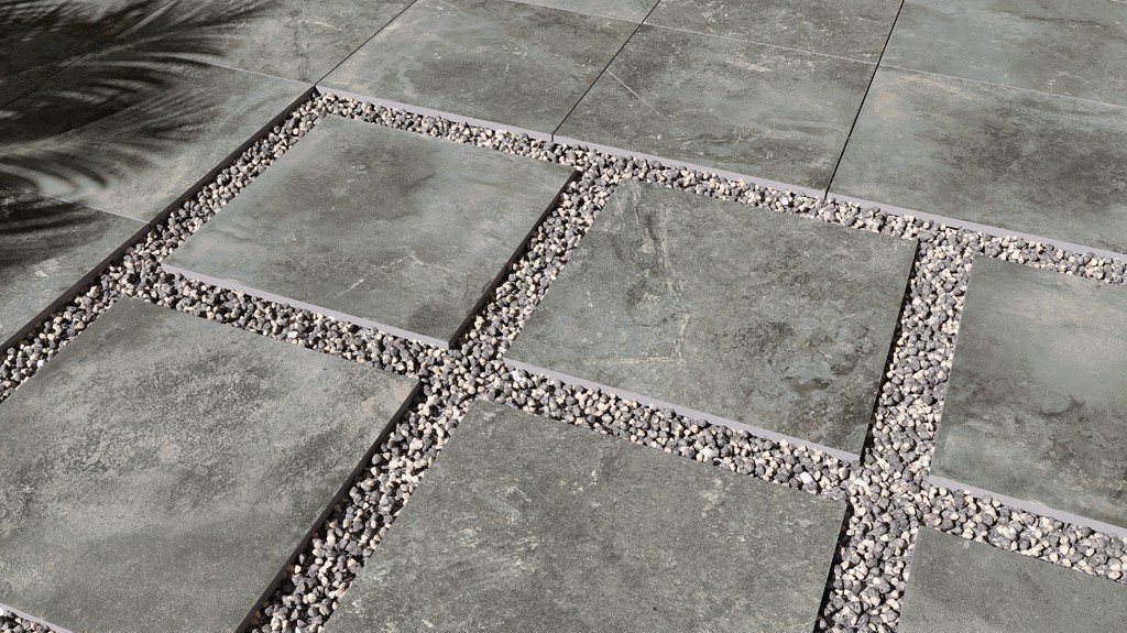 #Cerrad #Verness #Obklady a dlažby #Terasy a balkony #beton #Rustikální styl #Matná dlažba #Tloušťka 2 cm na terče #700 - 1000 Kč/m2 #new #šedá 