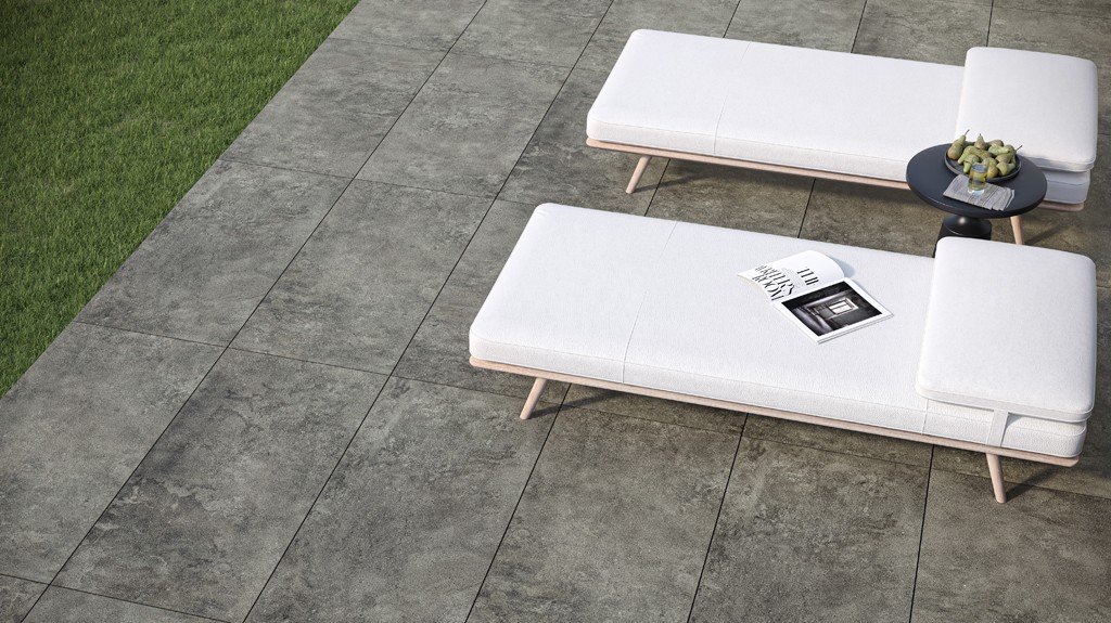#Cerrad #Crafter #Obklady a dlažby #Terasy a balkony #beton #Minimalistický styl #Moderní styl #Matná dlažba #Tloušťka 2 cm na terče #1000 - 1500 Kč/m2 #new #černá 