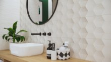 #Koupelna #beton #Moderní styl #šedá #Velký formát #Matný obklad #500 - 700 Kč/m2
