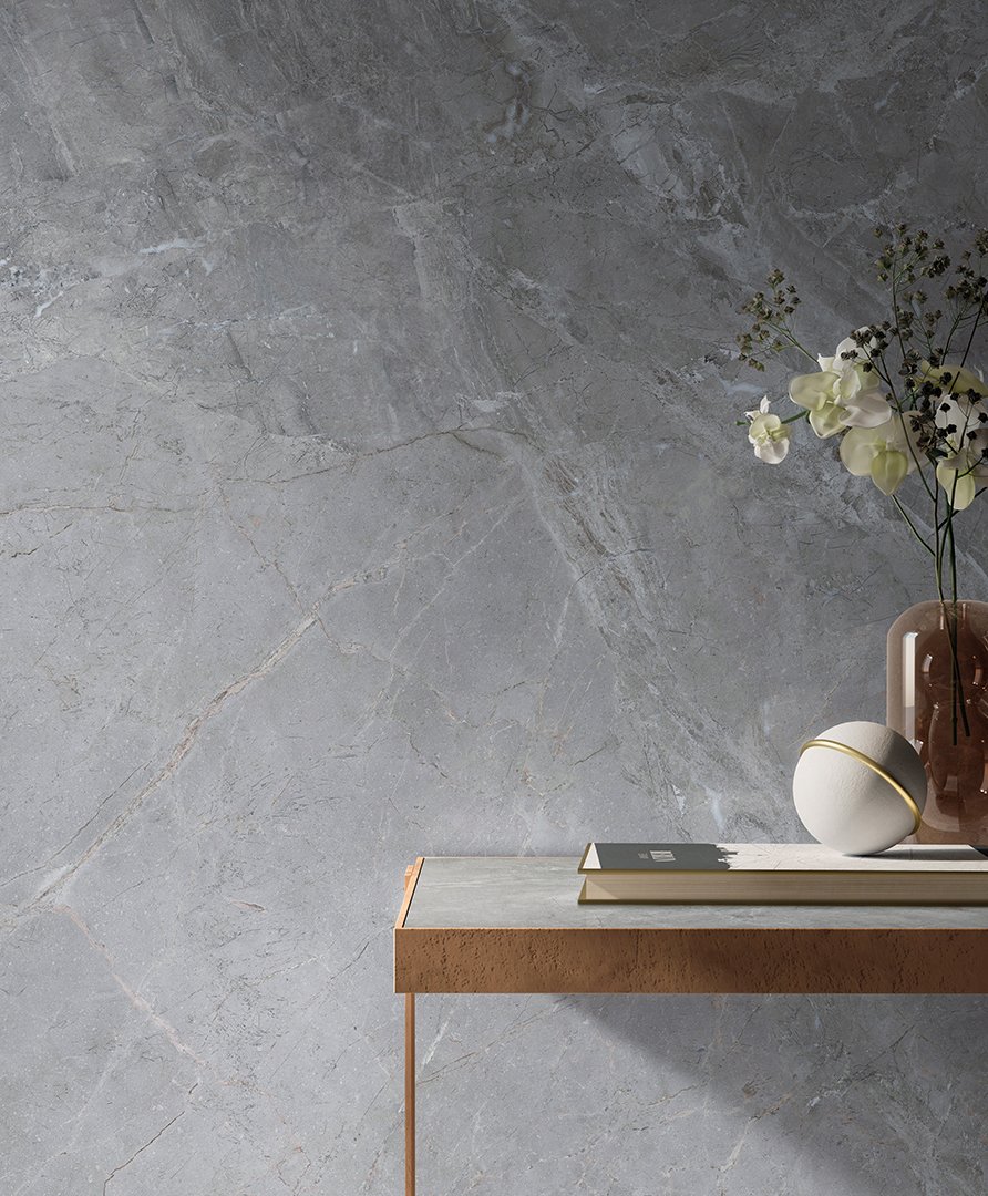 #Obytné prostory #kámen #mramor #Moderní styl #bílá #šedá #zelená #Extra velký formát #Velký formát #Lesklá dlažba #1500 a výše #Ceramic Design #Jolie