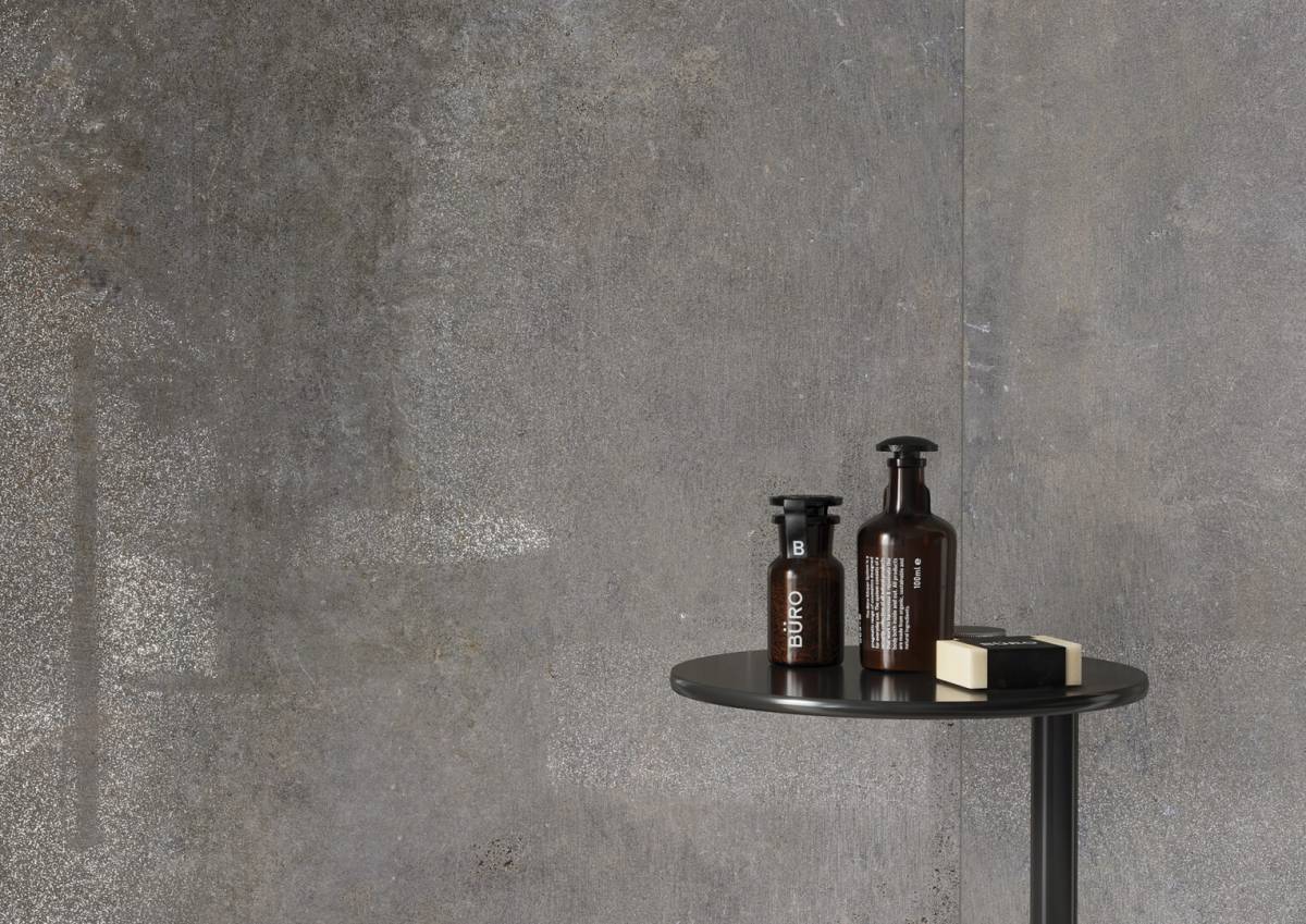 #Koupelna #Obytné prostory #beton #Moderní styl #krémová #šedá #Extra velký formát #Velký formát #Lapovaná dlažba #Matná dlažba #1000 - 1500 Kč/m2 #1500 a výše #700 - 1000 Kč/m2