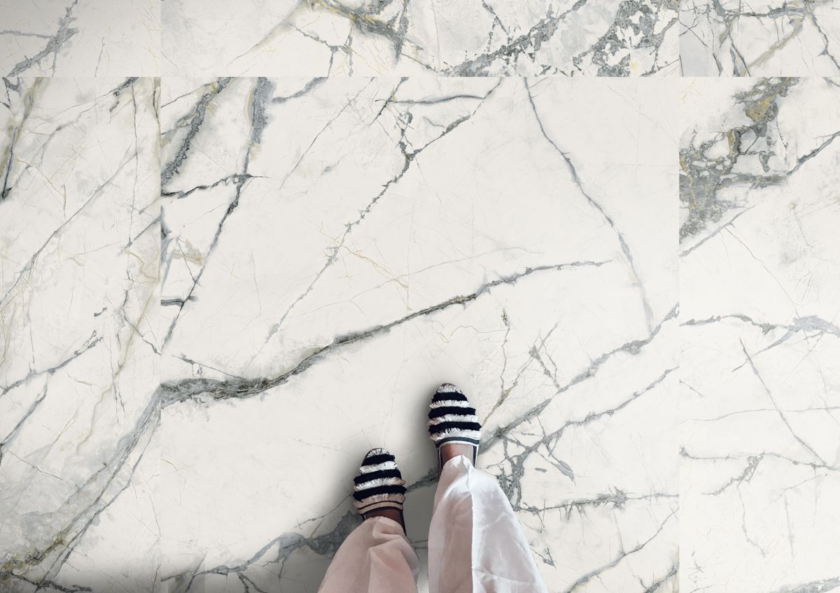 #Koupelna #Kuchyně #Obchody a restaurace #Obytné prostory #kámen #Moderní styl #bílá #Extra velký formát #Střední formát #Velký formát #Lesklá dlažba #Matná dlažba #1000 - 1500 Kč/m2 #1500 a výše #Imola #The Room Inv White