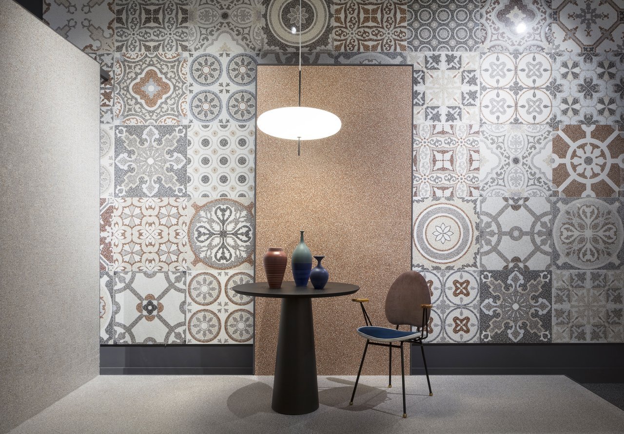 #NewDeco #Obklady a dlažby #Obytné prostory #Moderní styl #Retro #šedá #Lesklá dlažba #Velký formát #Patchwork #Ceramic Design #1000 - 1500 Kč/m2 #1500 a výše #new 
