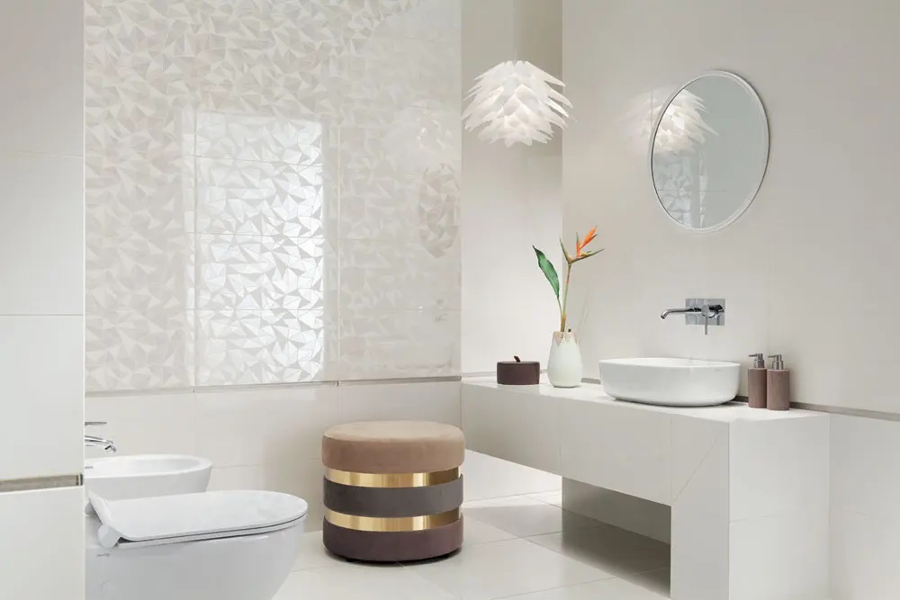 Elegantní a svěží koupelnové řešení s řadou Modern Pearl od Tubadzin